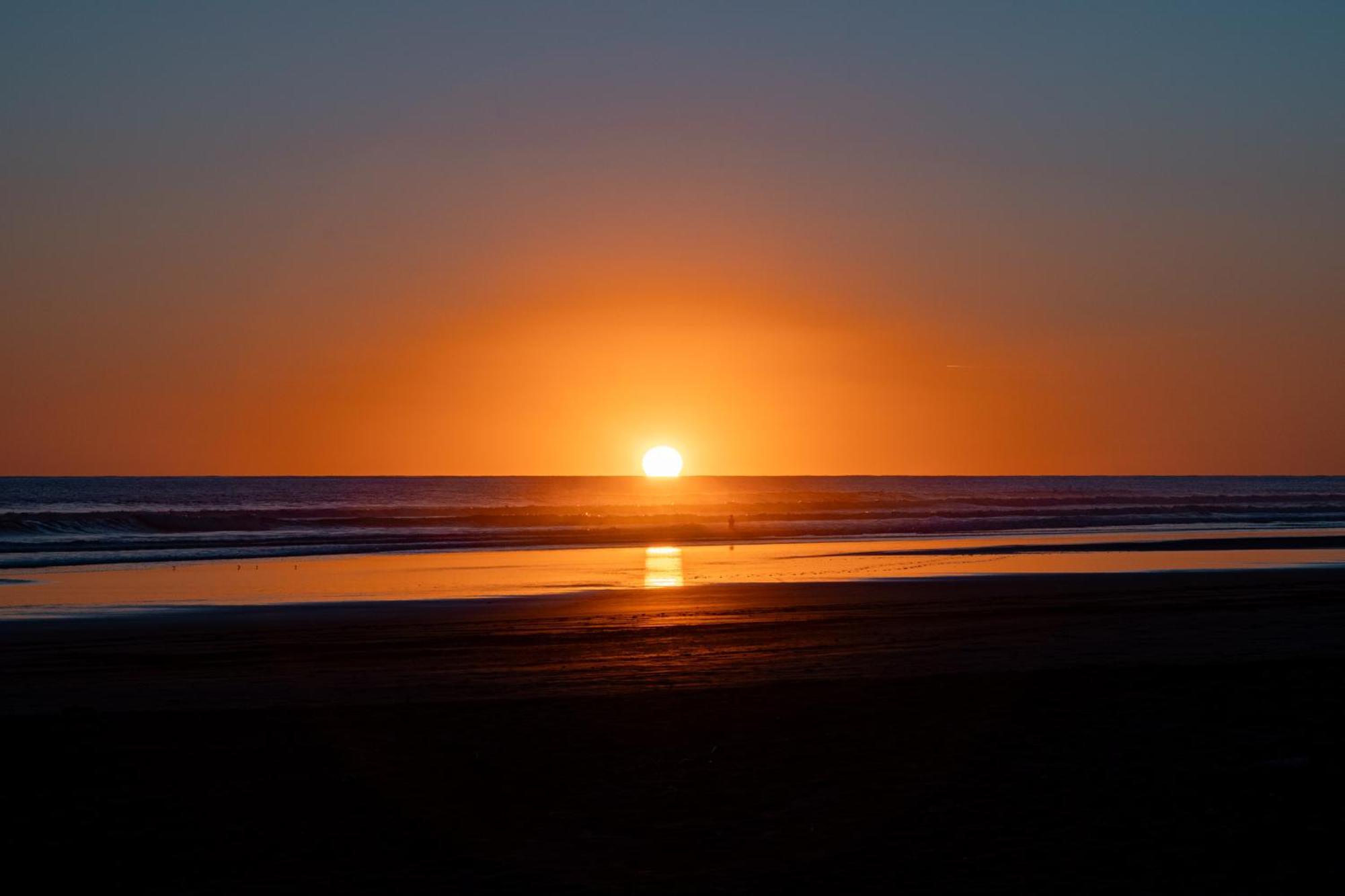 Sunset Del Mar Beach Resort Esterillos Este Eksteriør billede